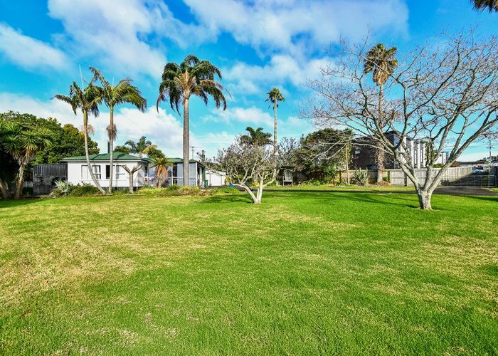  at 795 Te Atatu Road, Te Atatu Peninsula, Waitakere City, Auckland
