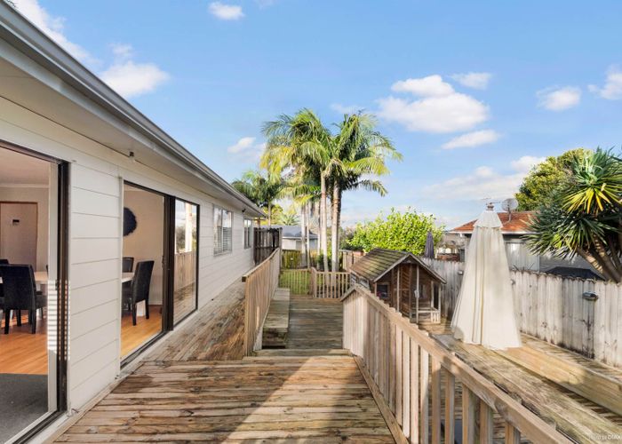  at 116 Pigeon Mountain Road, Half Moon Bay, Auckland