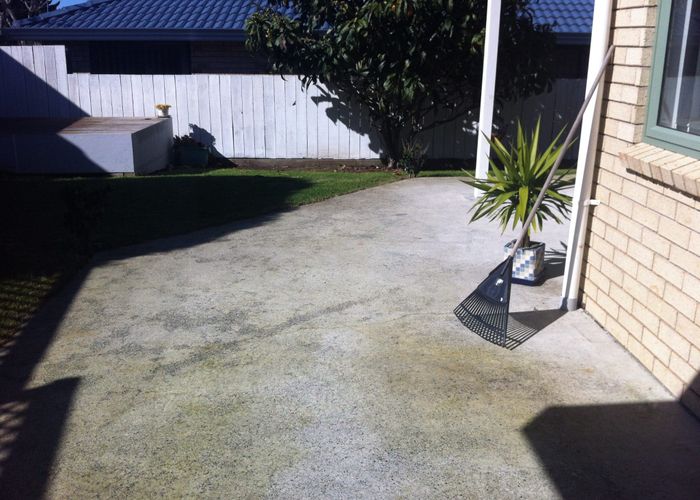  at 3 Frederick Reece Drive, The Gardens, Manukau City, Auckland