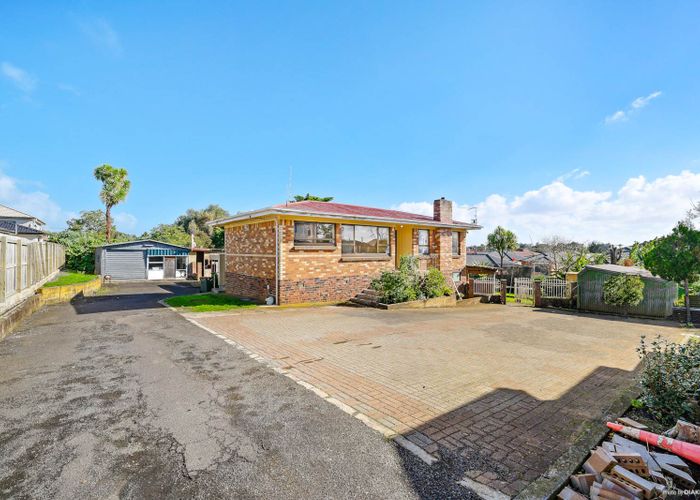  at 97 Wallace Road, Papatoetoe, Auckland