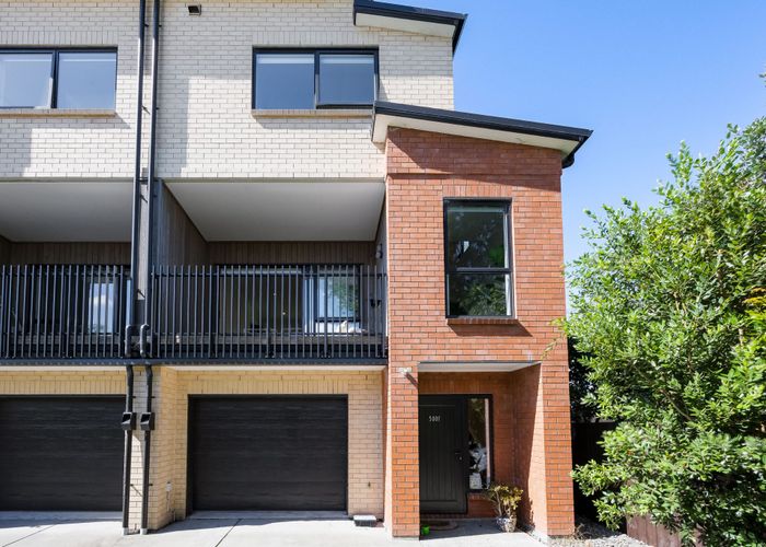  at 500F Te Atatu Road, Te Atatu Peninsula, Waitakere City, Auckland