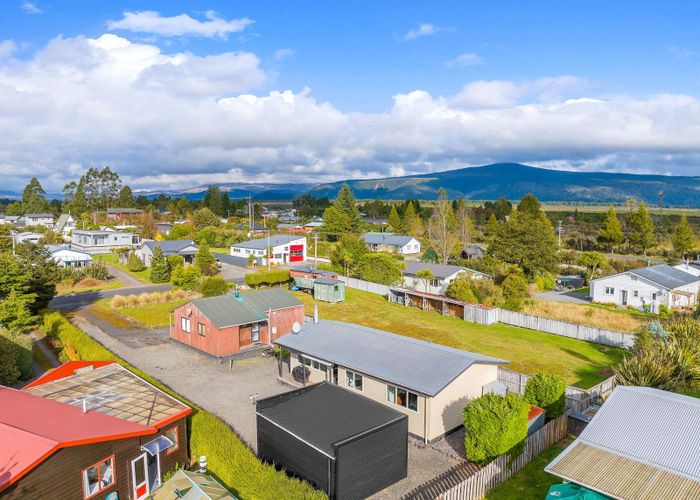  at 11A Mackenzie Street, National Park, Ruapehu, Manawatu / Whanganui