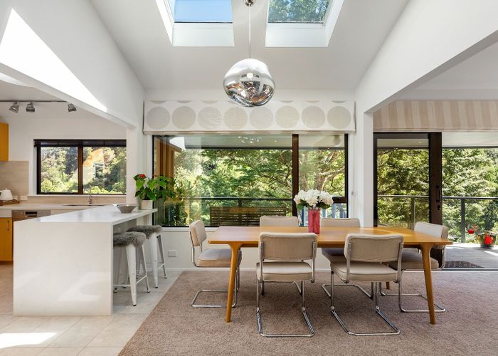 at 136 Cheviot Road, Lowry Bay, Eastbourne, Lower Hutt, Wellington