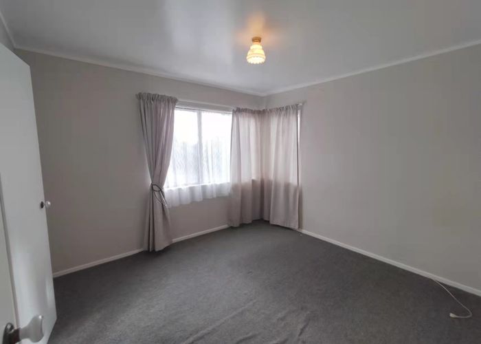  at 4A Clunie Place, Highland Park, Manukau City, Auckland