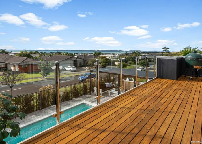  at 10 Columbia Crescent, Beachlands, Auckland