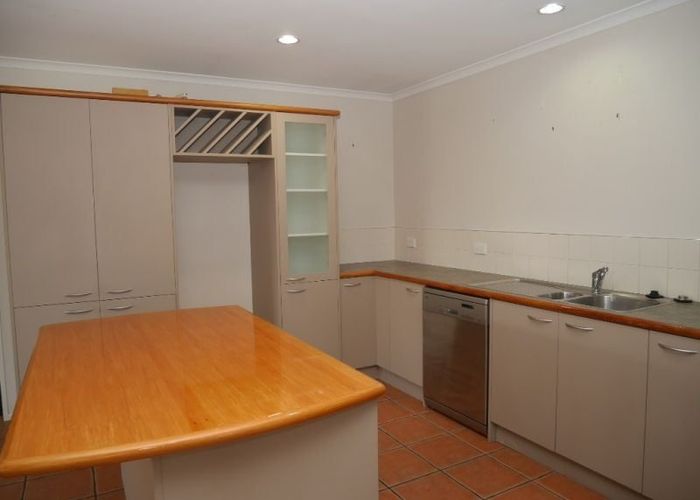  at 8 Santa Teresa Ct, Paraparaumu Beach, Kapiti Coast, Wellington