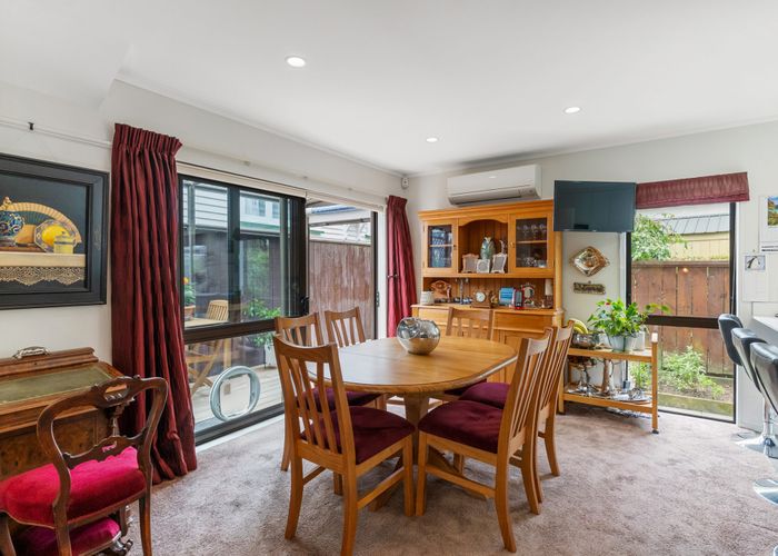  at 21 Donald Street, Karori, Wellington, Wellington