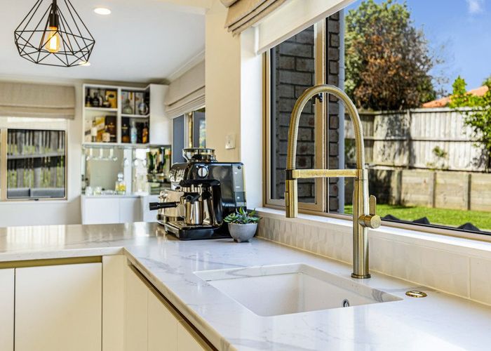  at 54 Black Teal Close, Unsworth Heights, Auckland