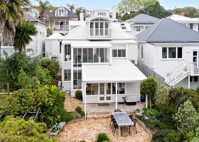  at 12 Elizabeth Street, Freemans Bay, Auckland