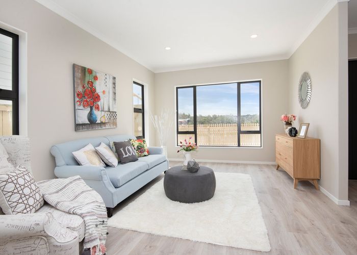  at 18 Ako Road, Flat Bush, Auckland