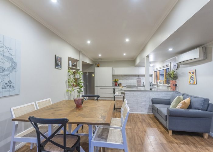  at 44 Hinemoa Street, Paraparaumu