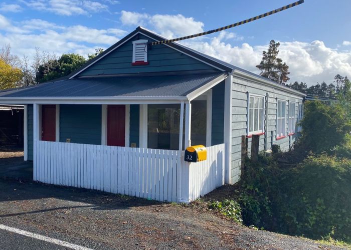  at 32 Taupaki Road, Henderson