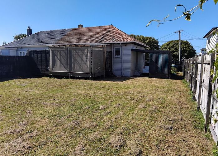  at 2 Coleman Avenue, Mount Roskill, Auckland City, Auckland