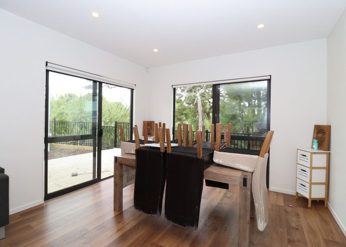  at 39  Korokio Lane, Henderson, Waitakere City, Auckland