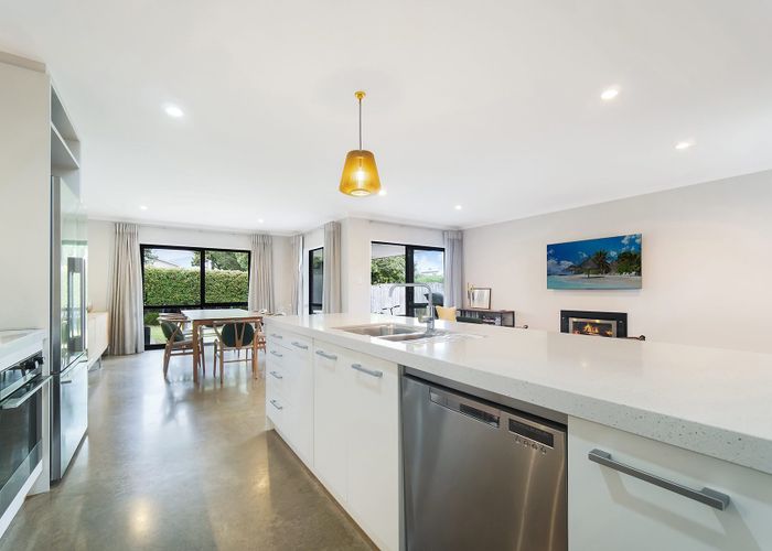  at 11 Holly Street, Avondale, Auckland City, Auckland