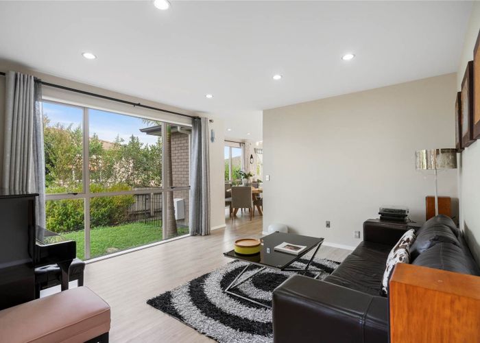  at 103 Laurel Oak Drive, Schnapper Rock, Auckland