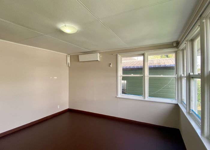  at 6a Kenney Crescent, Fairfield, Hamilton, Waikato