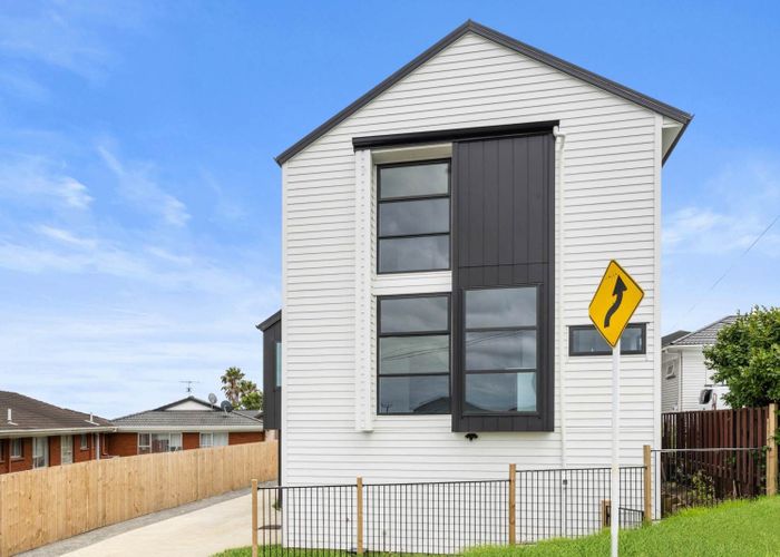  at Lot 1-6/27 Hayr Road, Three Kings, Auckland City, Auckland