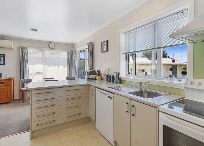  at 33 Dunstan Crescent, Hornby, Christchurch