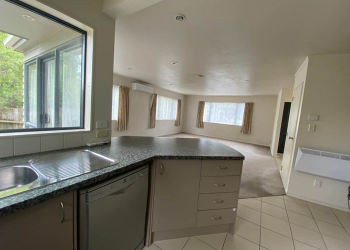  at 18B Jonathan Place, Sunnynook, North Shore City, Auckland