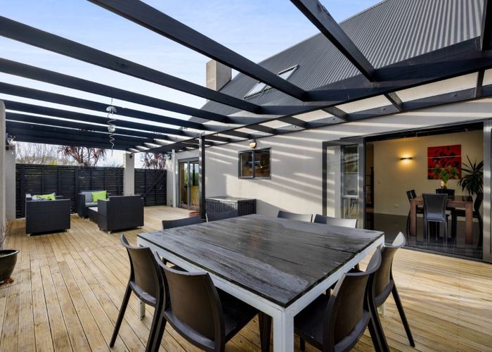  at 28 Karamea Street, Whalers Gate, New Plymouth
