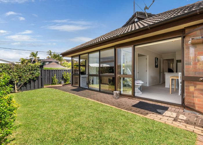  at 1/1 Penzance Road, Mairangi Bay, Auckland