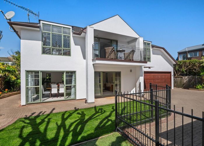  at 7B Woodbine Avenue, Greenlane, Auckland City, Auckland