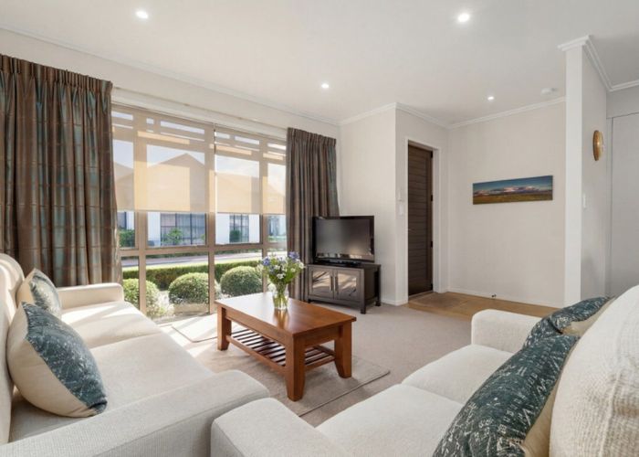  at 10 Easby Way, Flagstaff, Hamilton, Waikato