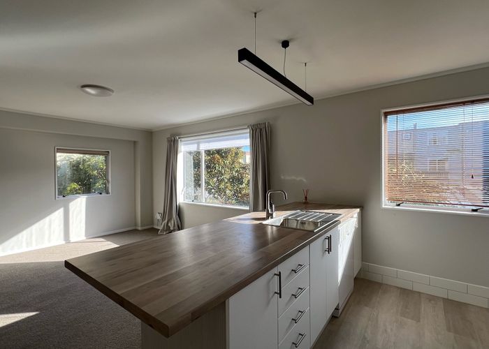  at 2/193 Jackson Street, Petone, Lower Hutt