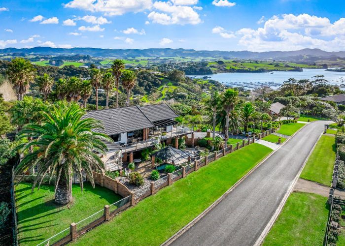  at 5 Kotare Place, Sandspit, Rodney, Auckland