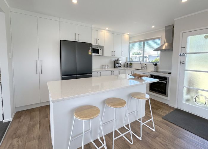  at 9 Puriri Avenue, Kaiaua, Franklin, Auckland