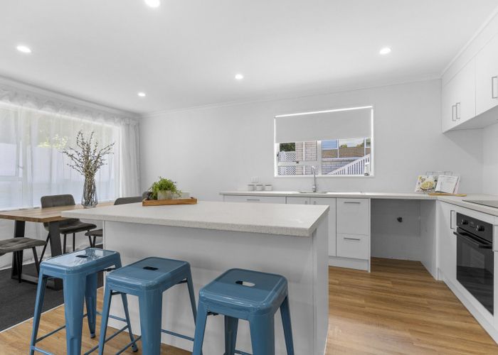  at 10 Waterloo Place, Westown, New Plymouth, Taranaki