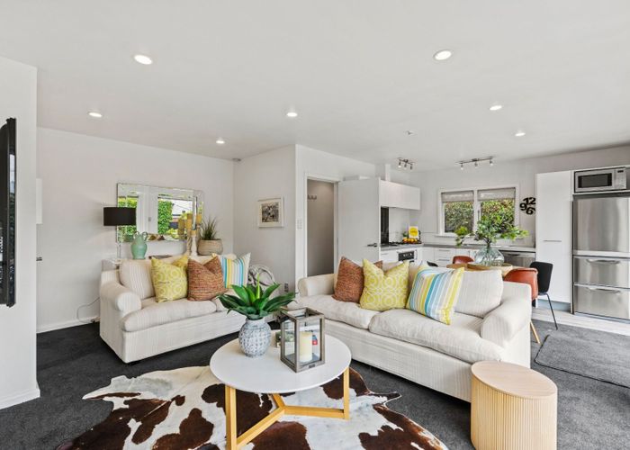  at 2/110 Leinster Road, Strowan, Christchurch