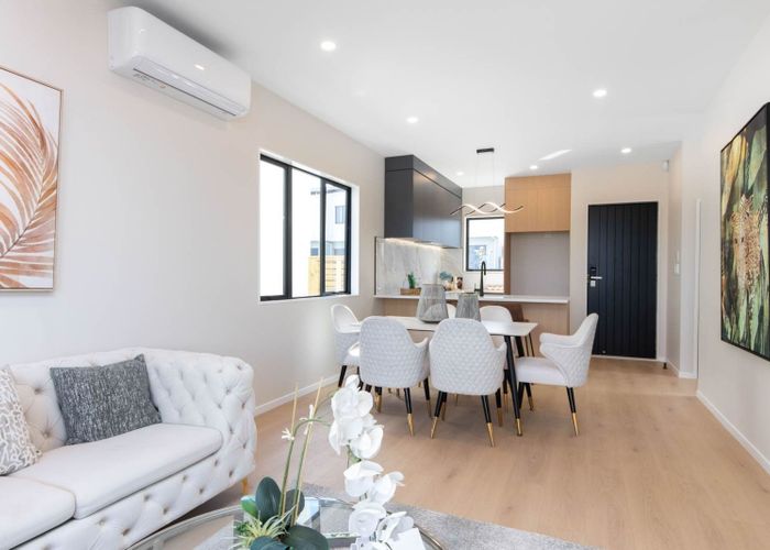  at 16 Greenbrier Street, Westgate, Waitakere City, Auckland