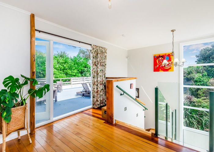  at 160 Wellington Road, Paekakariki