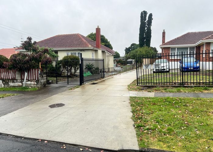  at 39 Cambridge Terrace, Papatoetoe, Manukau City, Auckland