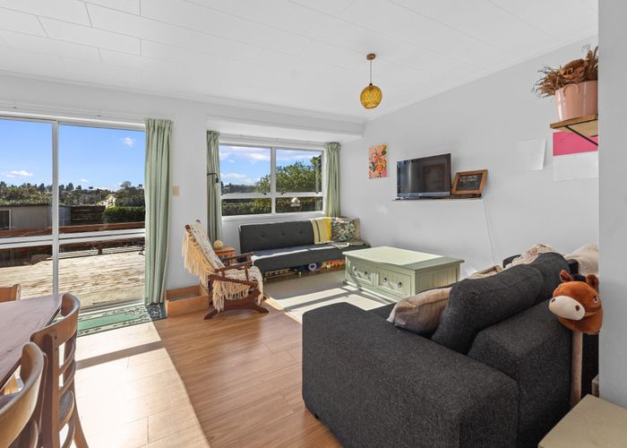  at 4 Lloyd Street, Parkvale, Tauranga
