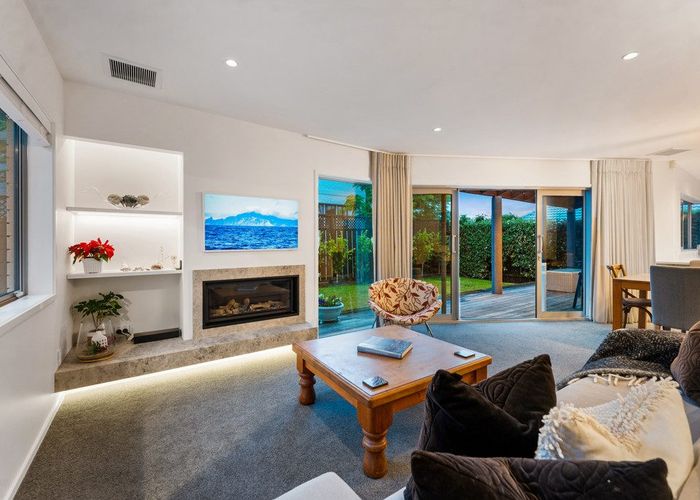  at 2/2 Rahopara Street, Castor Bay, North Shore City, Auckland