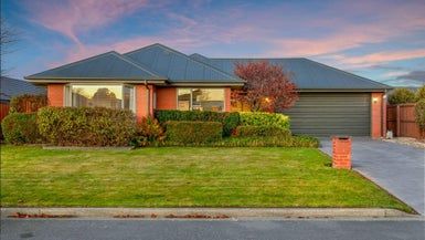  at 4 Gwen Place, Redwood, Christchurch