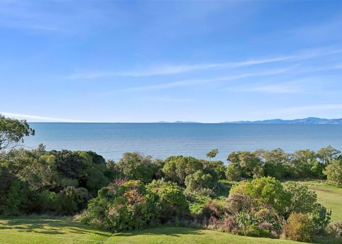  at 12 Cliff Road, Tasman, Tasman, Nelson / Tasman