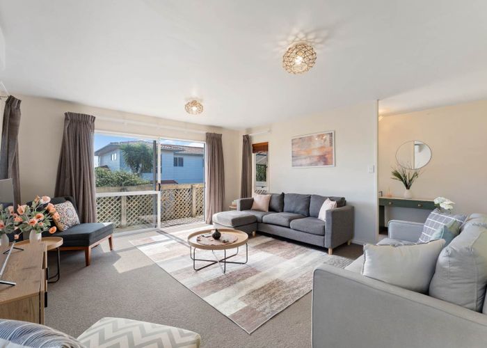  at 1/39 Sungrove Rise, Sunnyvale, Waitakere City, Auckland