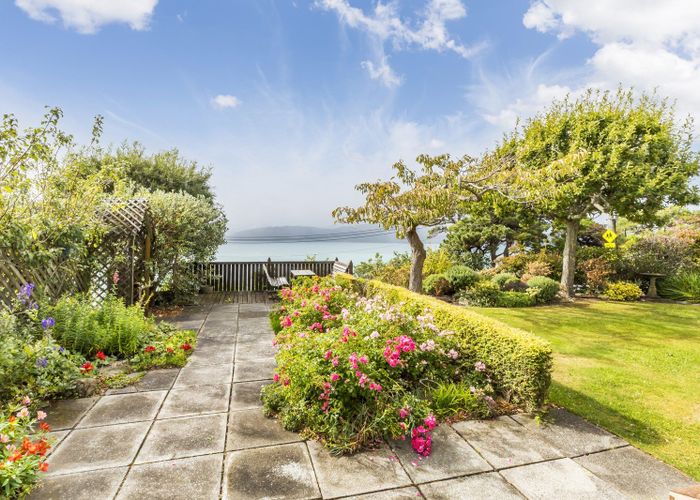  at 51 Awa Road, Karaka Bays, Wellington, Wellington