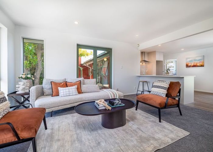  at 88 Grahams Road, Burnside, Christchurch