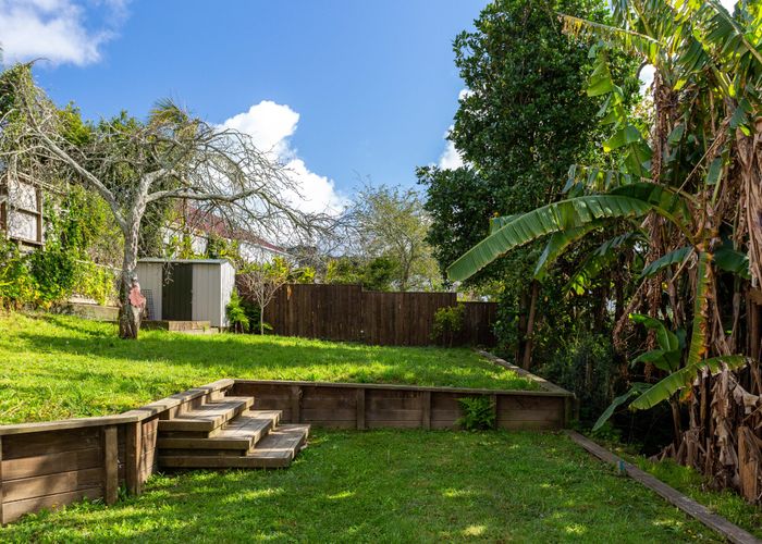  at 2/33 Third Ave, Kingsland, Auckland City, Auckland