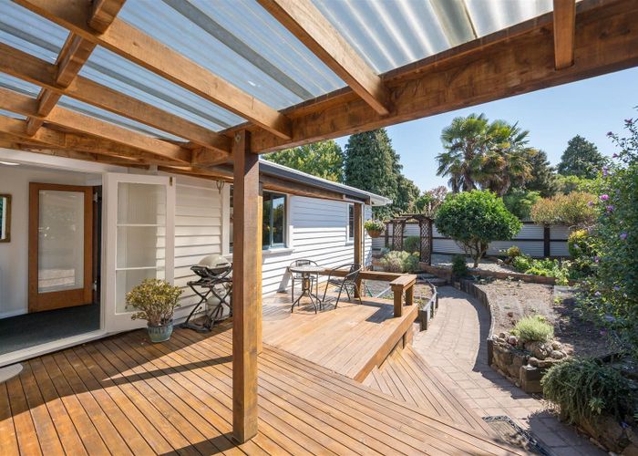  at 27 Martin Street, Monaco, Nelson, Nelson / Tasman