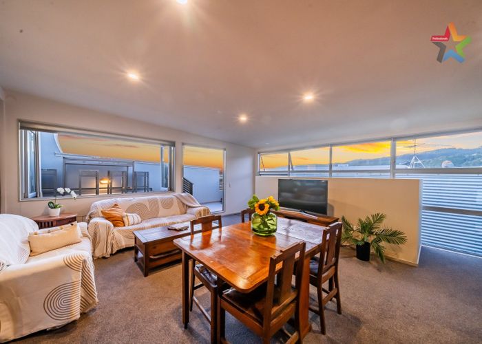 at 2/224 Jackson Street, Petone, Lower Hutt, Wellington