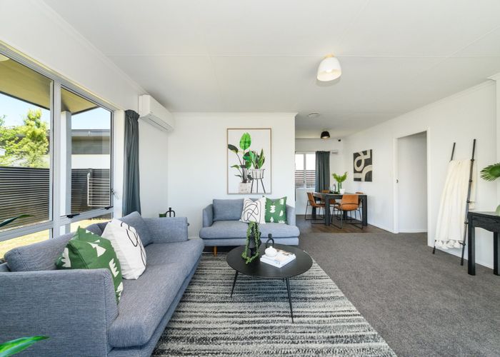  at 2 Coromandel Court, Roslyn, Palmerston North