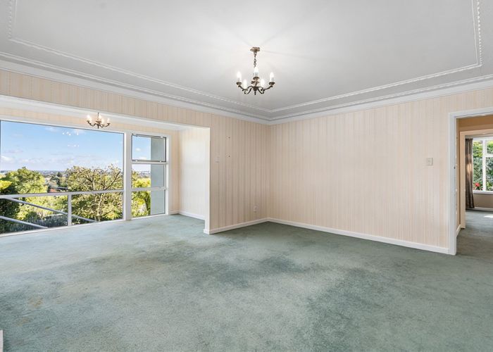  at 17 Whaka Terrace, Huntsbury, Christchurch City, Canterbury