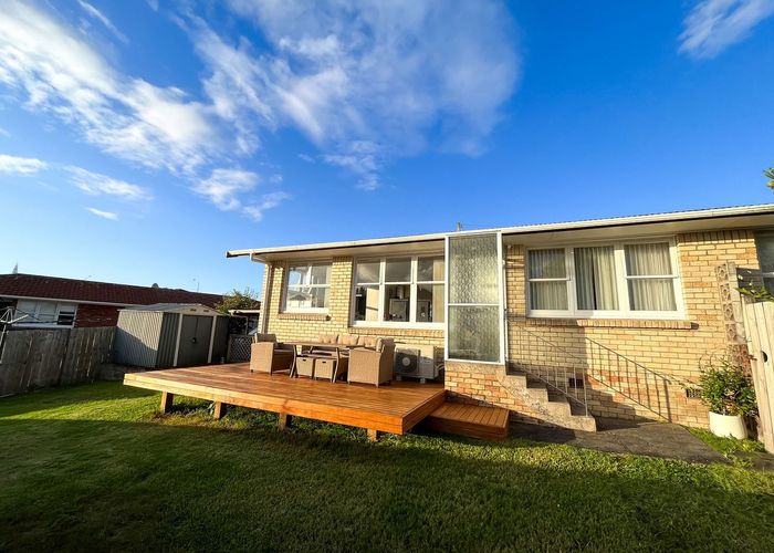  at 3/7 Laburnum Road, New Windsor, Auckland