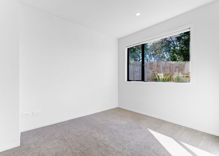  at 11/9 Schnapper Rock Road, Greenhithe, North Shore City, Auckland